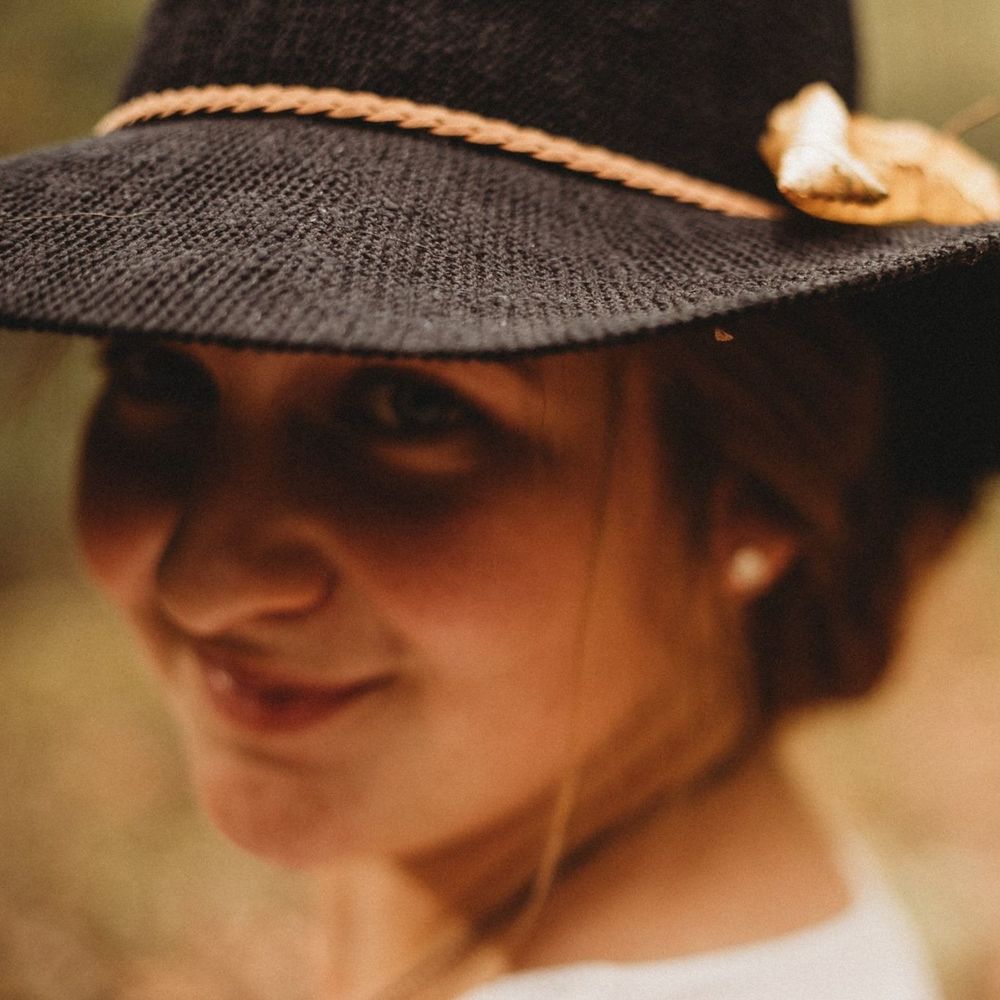 Meet your Posher, Danielle